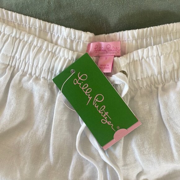 NWT Lilly Pulitzer Linen Beach Shorts in Resort White - Size S - RARE FIND - Picture 3 of 4